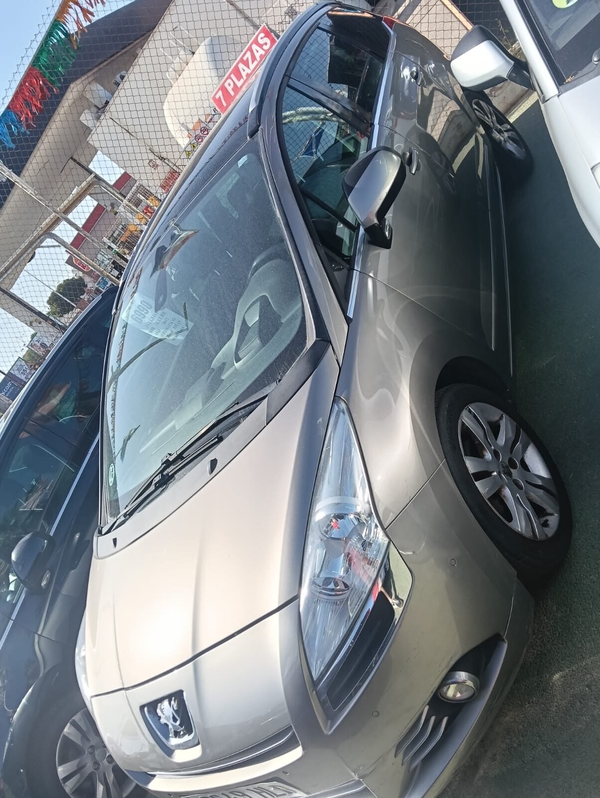 PEUGEOT 5008 Allure